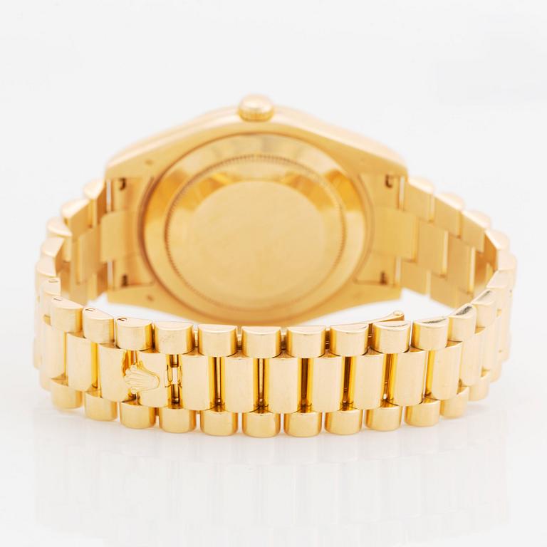 Rolex, Oyster Perpetual, Day-Date II, armbandsur, 41 mm.
