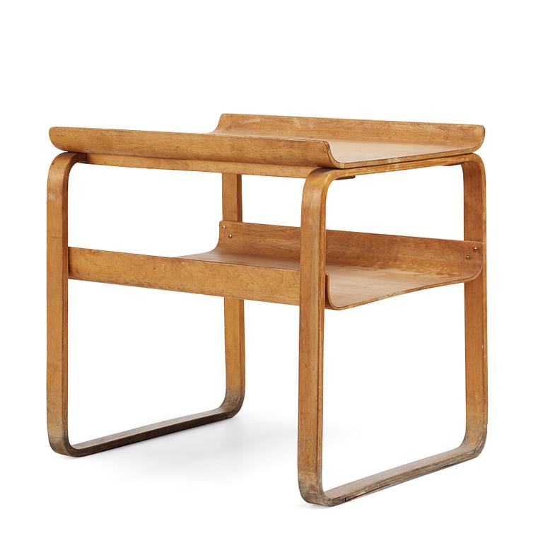 Alvar Aalto, a model 75 table by bord, modell 75,  O.Y. Huonekalu-ja Rakennustyötehdas for Svenska Artek ( the Swedish Artek), 1930's.