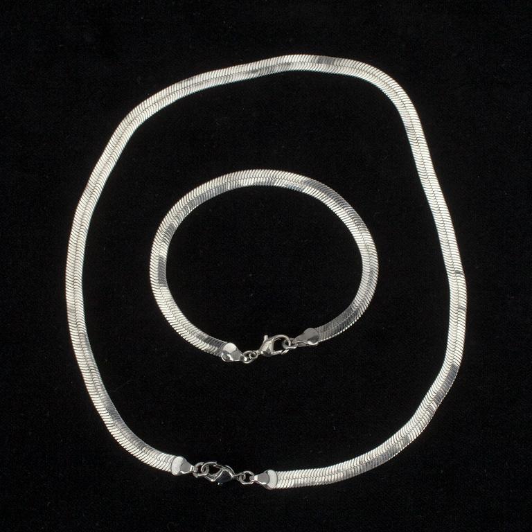 HALSBAND samt ARMBAND, bijouteri, Givenchy.