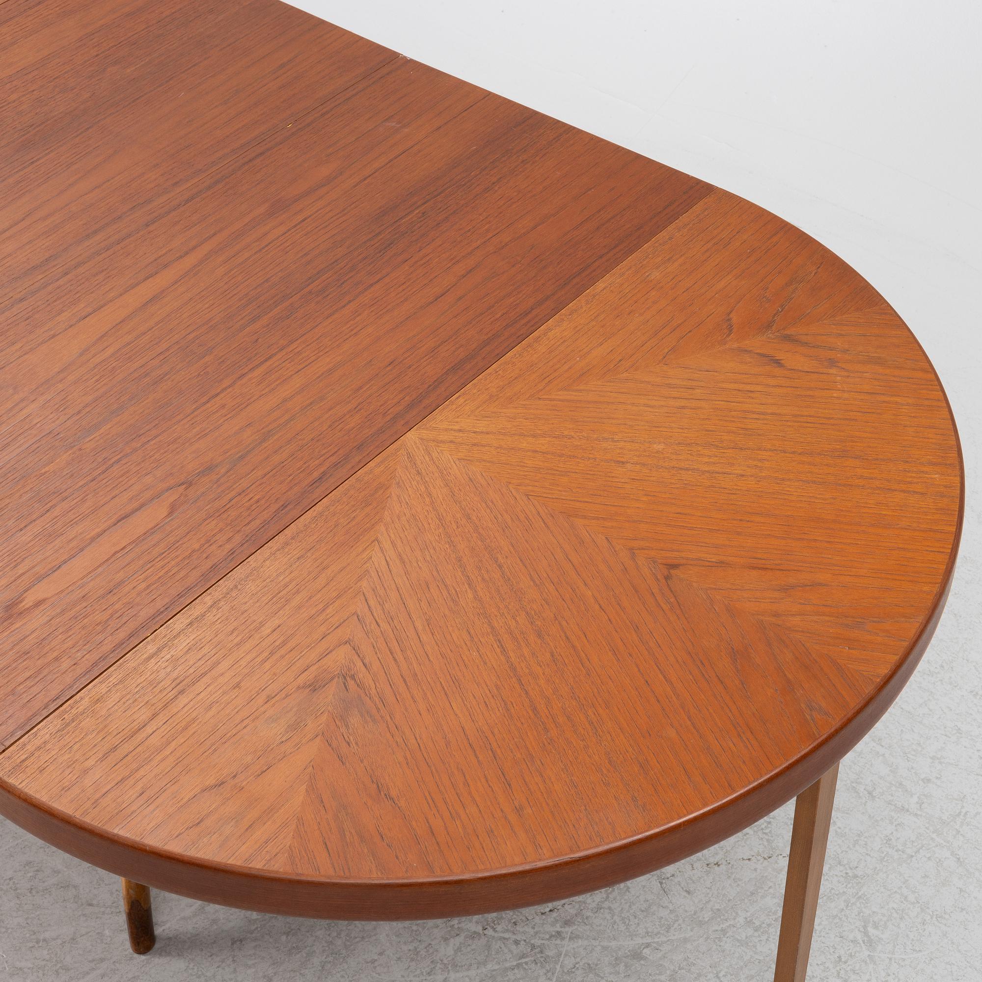 David Rosén, dining table, "Futura", for Nordiska Kompaniet, 1950s.