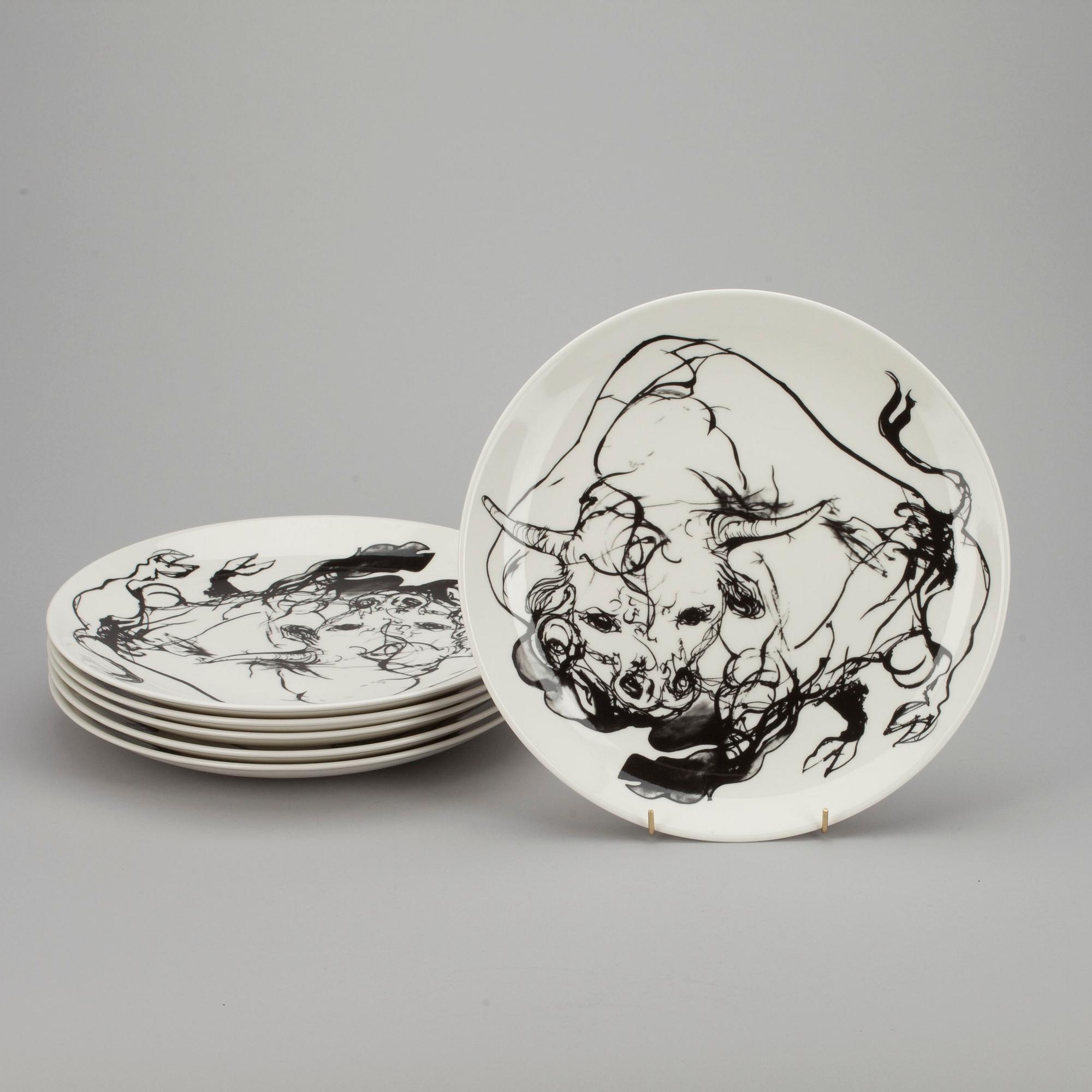 TALLRIKAR, 6 st, porslin, Marjatta Tapiola, stämplade MT, Arabia samt numrerade.