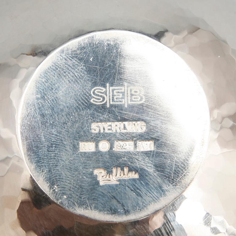 SKÅL, sterlingsilver, Rey Urban, Stockholm, 1999. Vikt 336 gram.