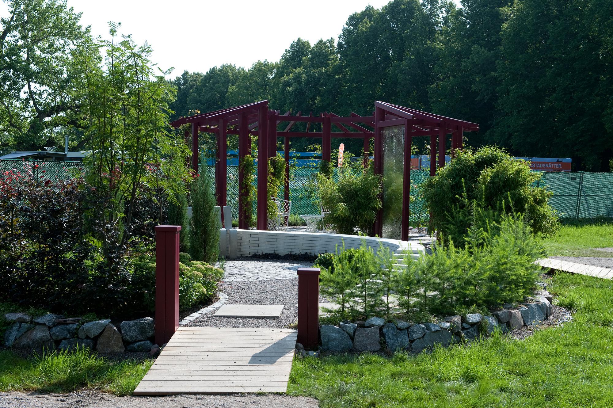 PERGOLA, från Duo trädgård.