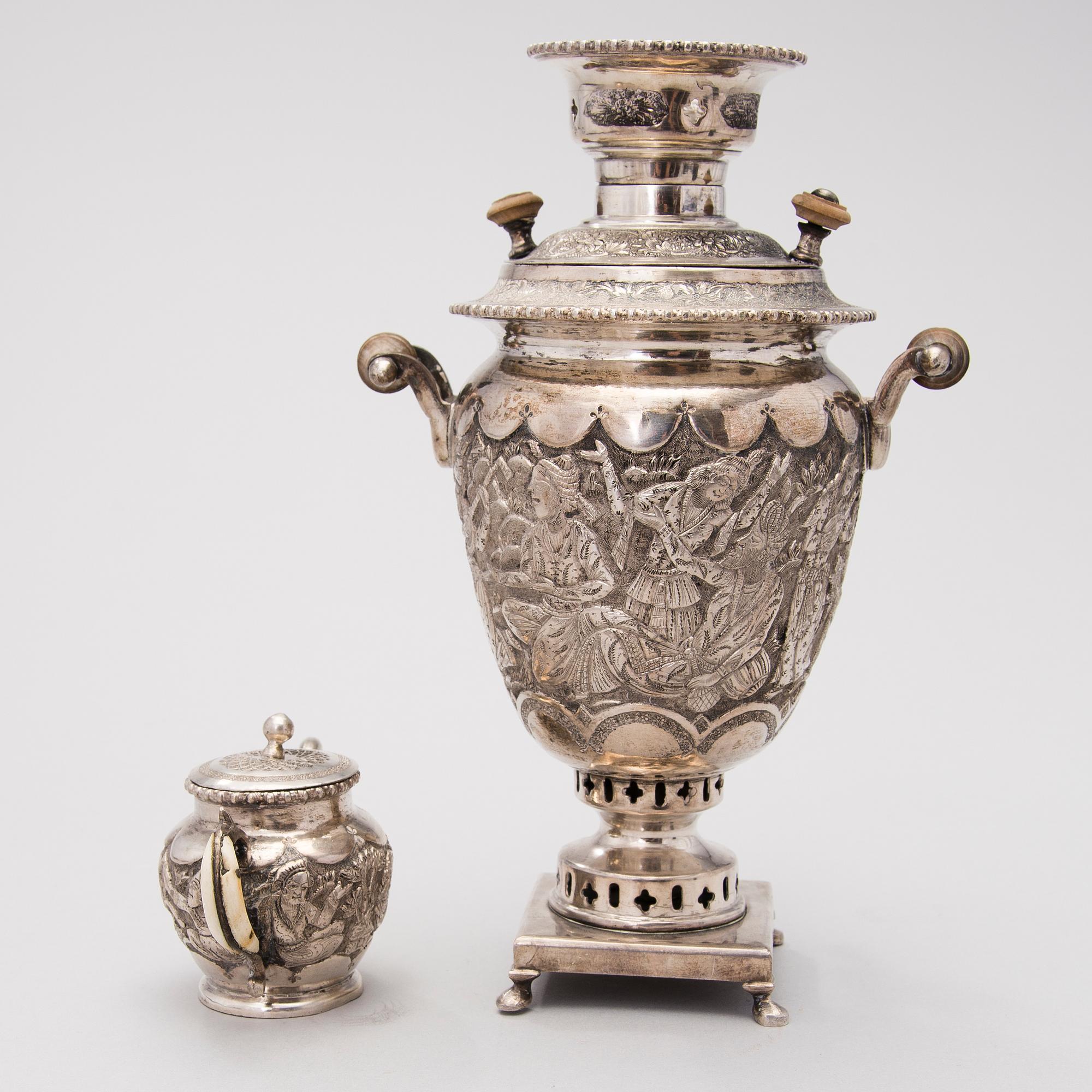 SAMOVAR, miniatyyri, hopeoitu, Persia 1900-luvun puoliväli.