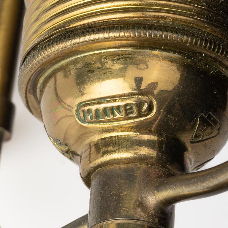 A pair of blue and white vases made in to table lamps, late Qing dynasty/circa 1900.