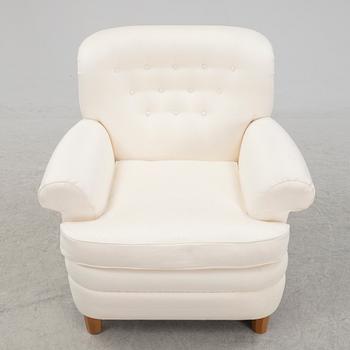 Josef Frank, a model '568' armchair, Firma Svenskt Tenn.