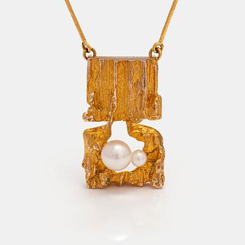 Björn Weckström, "Kelohelmet", a 14K gold and cultured pearls necklace. Lapponia 1971.