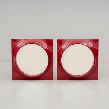 BADRUMSSKÅP, ett par. "Quadrat", Hammarplast, 1970-tal.