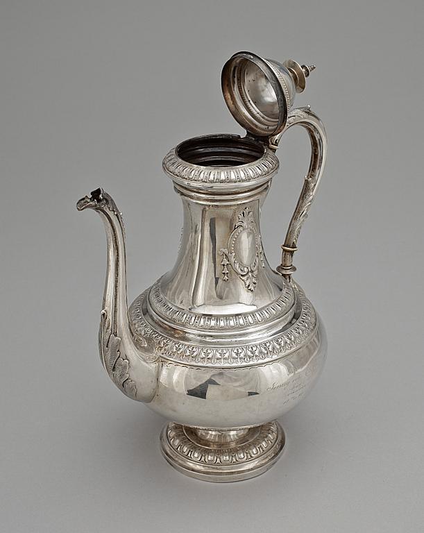 KAFFEKANNA, silver, nyrenässans, GAB, Stockholm 1889. Vikt 572 gr.