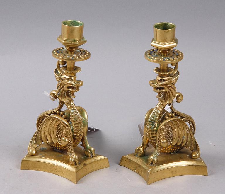 LJUSSTAKAR, ett par, mässing, 1900-tal.