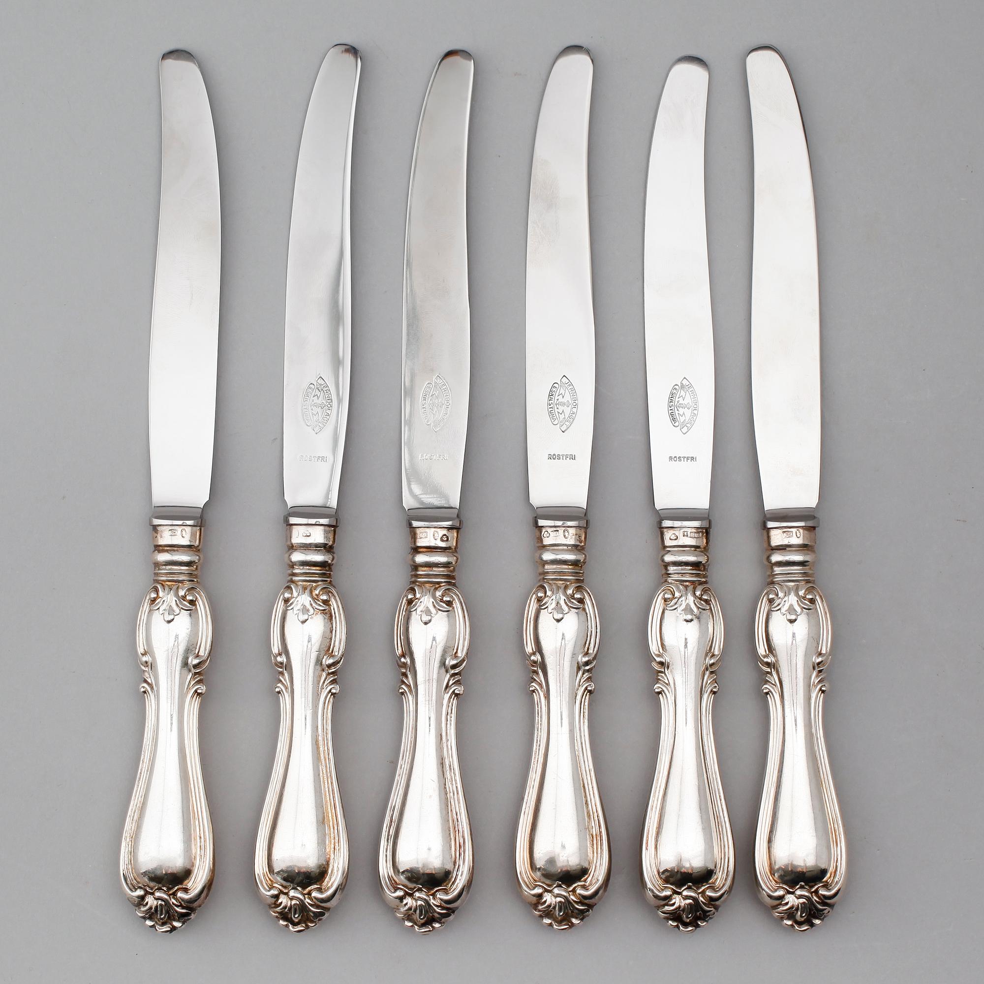 MATKNIVAR, 6 st, silver, bl a Gustaf Möllenborg Feron, bl a 1861. Total vikt med stålblad ca 491 gram.