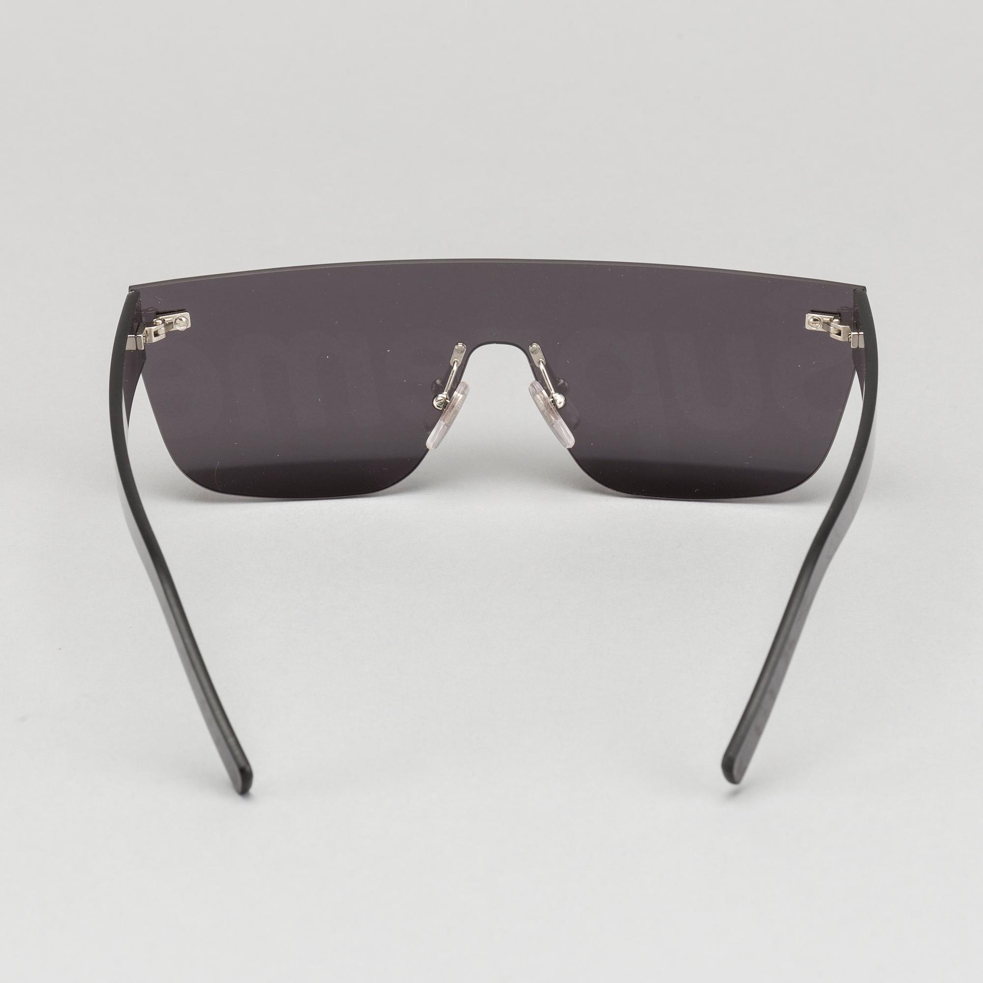 Solglasögon, "Supreme", "City Mask", för Louis Vuitton.