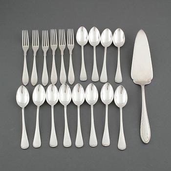 19 pieces of silver cutlery, first half of/mid 20th century.