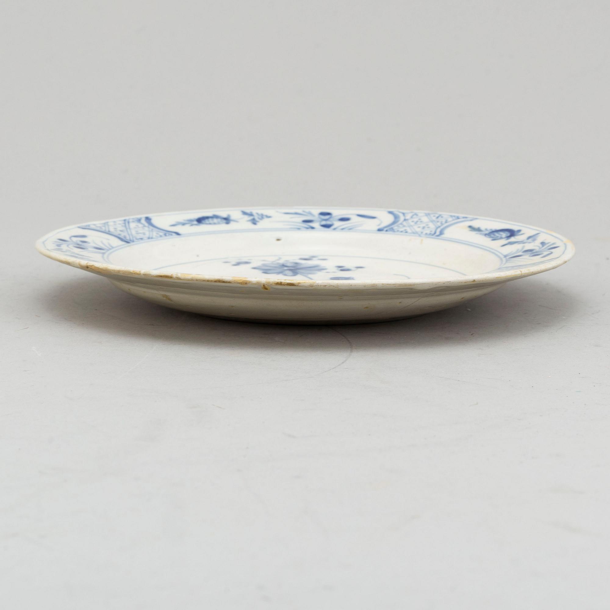 A Rörstrand faience plate, 18th century.