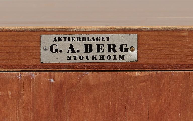 G.A. BERG, skåp, Stockholm 1940-tal.