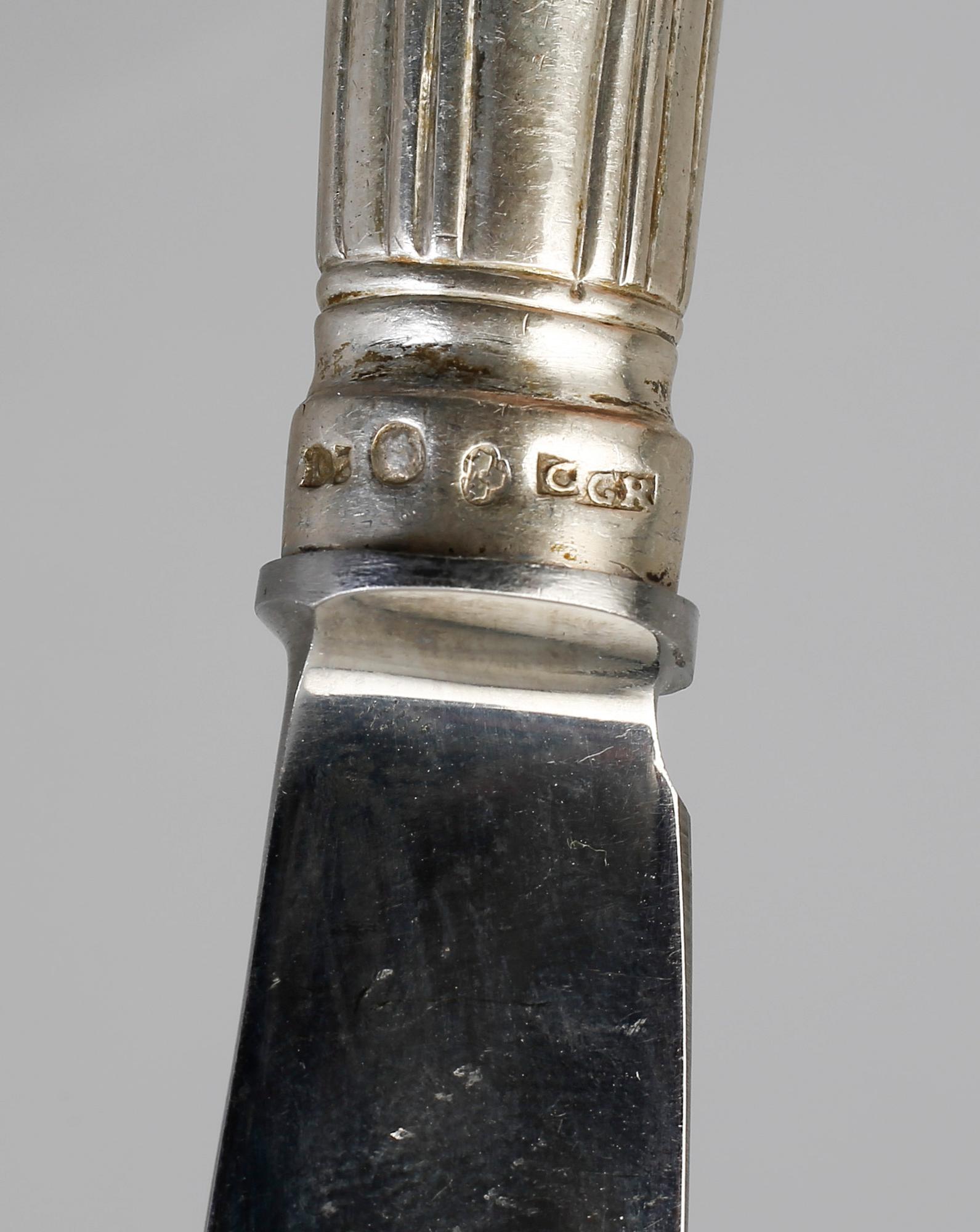 MATKNIVAR, 17, st, FÖRRÄTTSKNIVAR, 6 st samt  SMÖRGÅSGAFFLAR, 3, st, silver, Carl Gideon Renander, bl.a. 1787 och 1791.