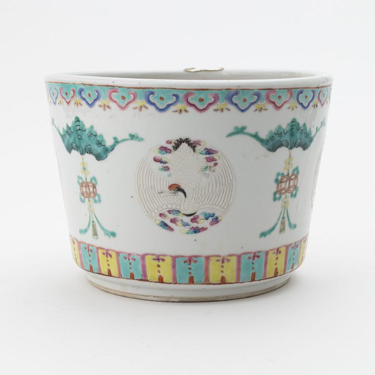 An enamelled Chinese flower pot, late Qing dynasty.