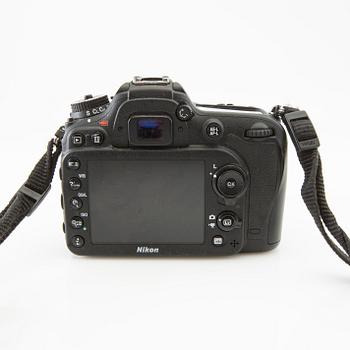 Camera Nikon D7200 along with 5 lenses and a bag.