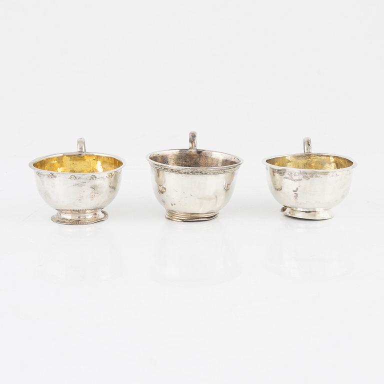 Supkoppar / tumlare, 3 st, silver, bl a Henrik Nourin, Norrköping 1754.