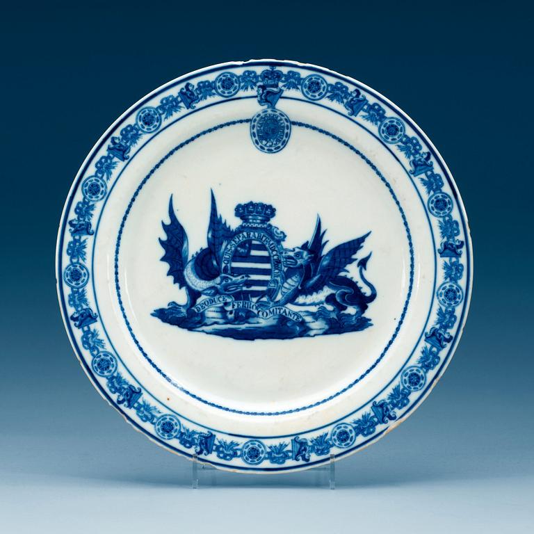 An armorial dinner plate with the English arms of Caulfield, Earl of Charlemont, Qing dynasty, Qianlong circa 1785.