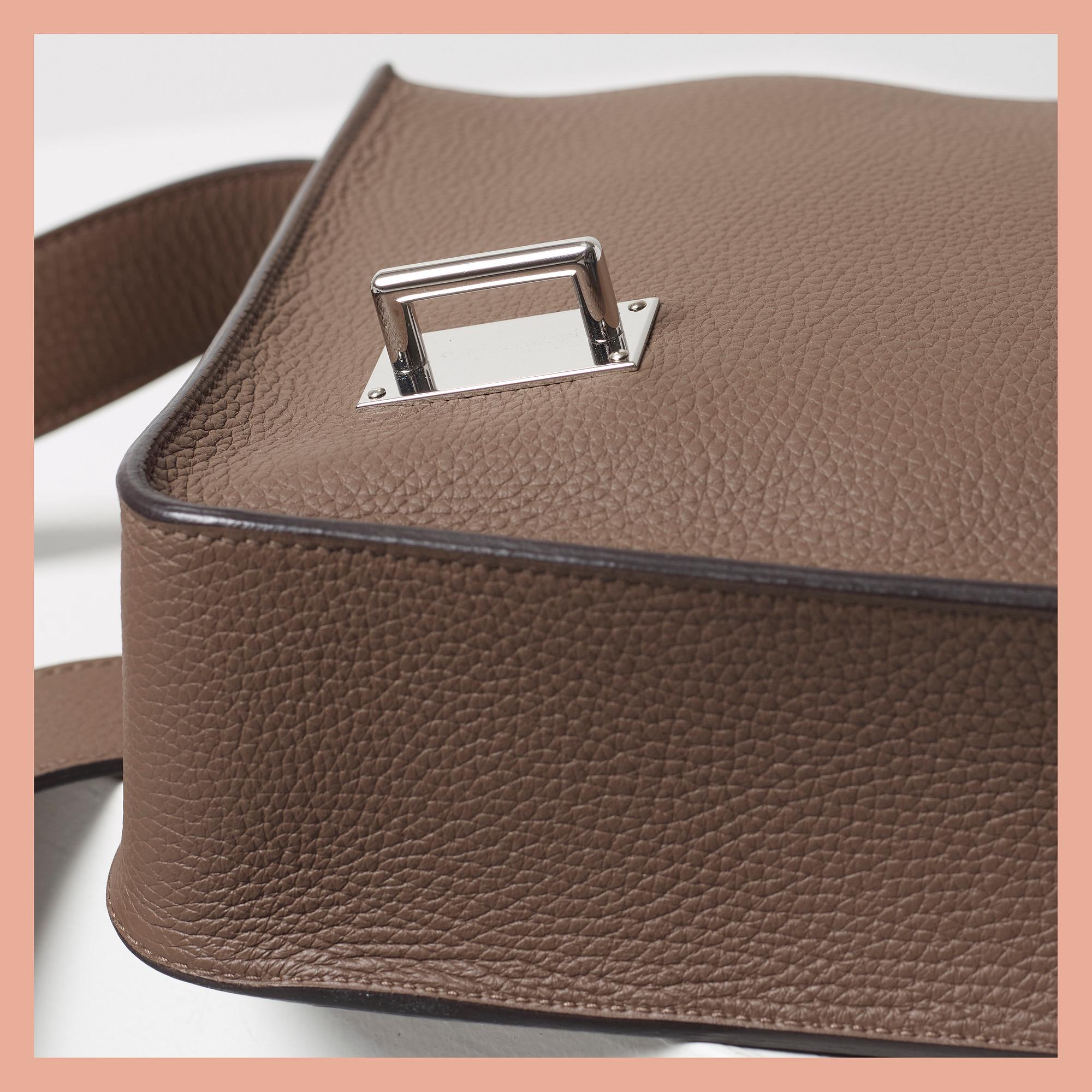 VÄSKA, "Steve" Hermès.