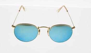 SOLGLASÖGON, Ray Ban.