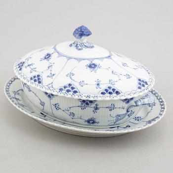 A 'Musselmalet' porcelain tureen with cover and a platter, Royal Copenhagen, Denmark 1957 and 1969-73.