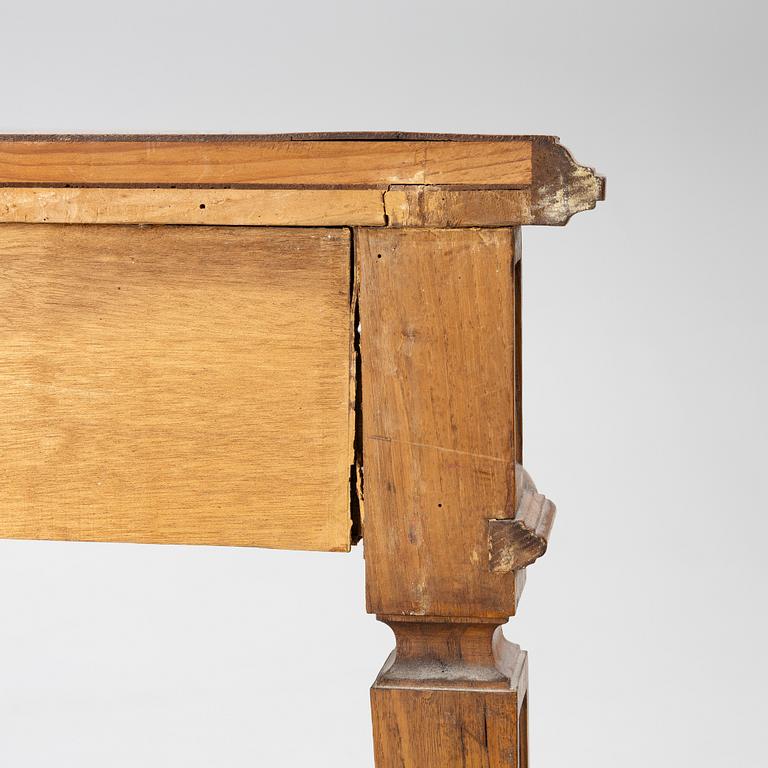 Sideboard, 1900-talets första hälft.