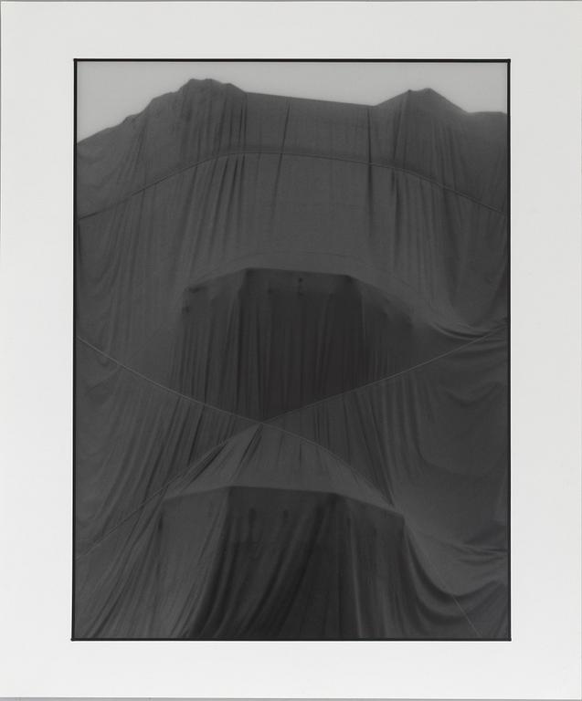 Kenneth Gustavsson, "Untitled (Drapering)", 1984.
