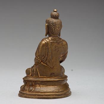 Two copper alloy figures of buddha, Sino-Tibetan, circa 1900.