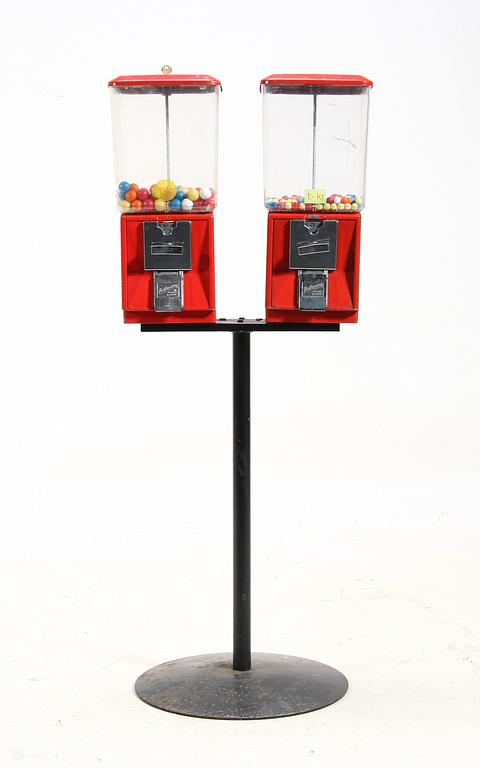 TUGGUMMIAUTOMAT, 1900-tal.
