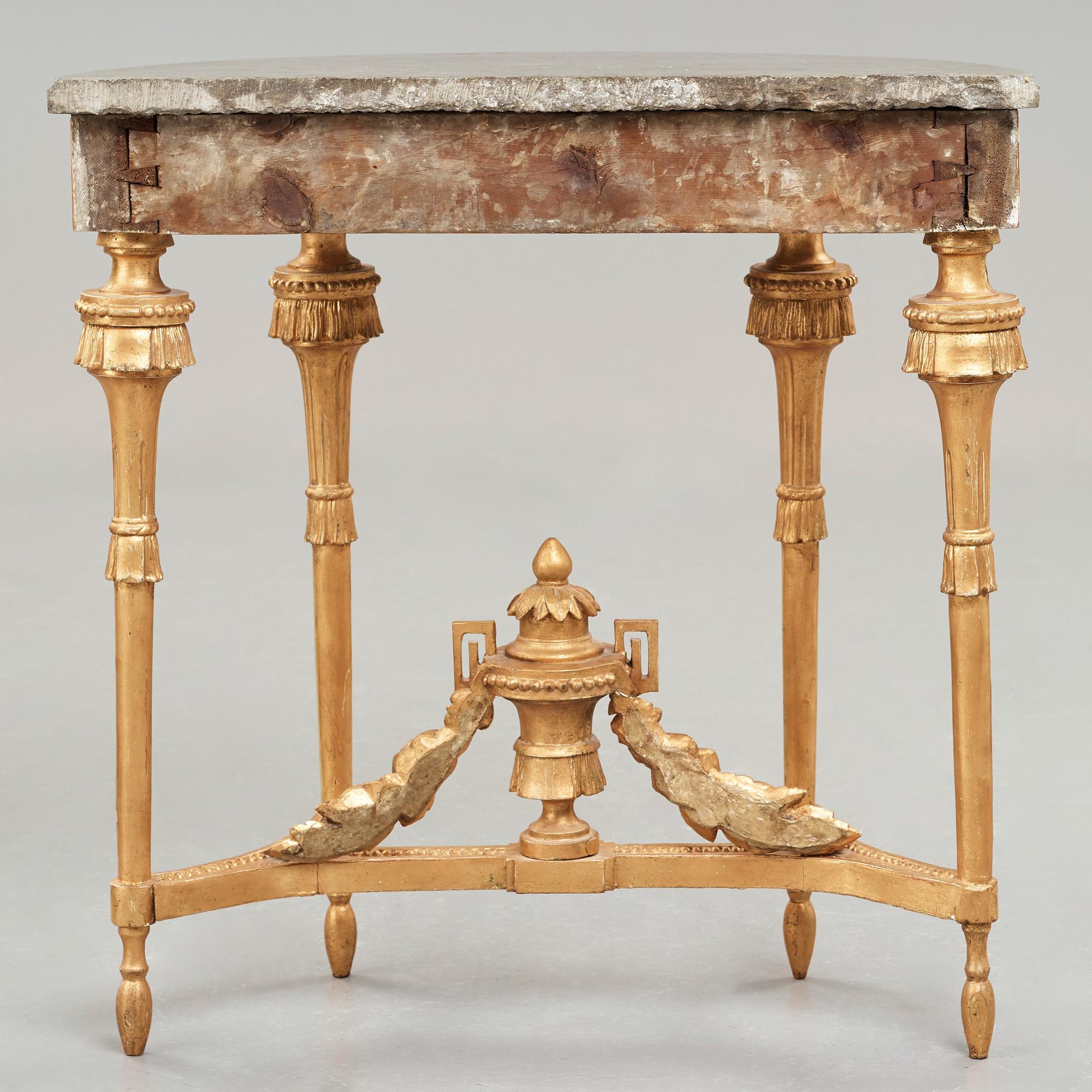 KONSOLBORD, gustavianskt stockholmsarbete, 1700-talets slut.