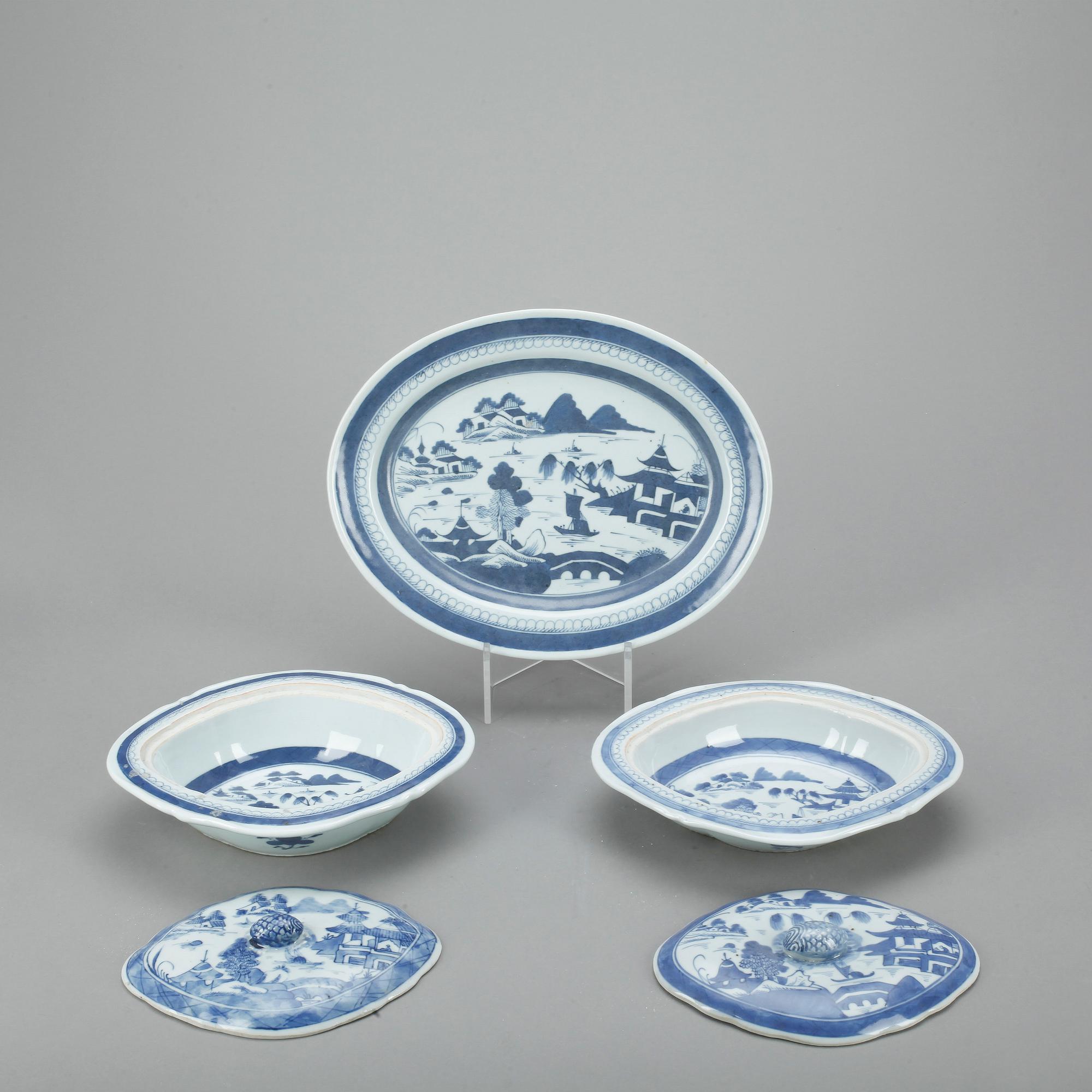 KARROTTER samt STEKAFT, 3 delar, porslin, Kina, Qing dynastin, 1800-tal.