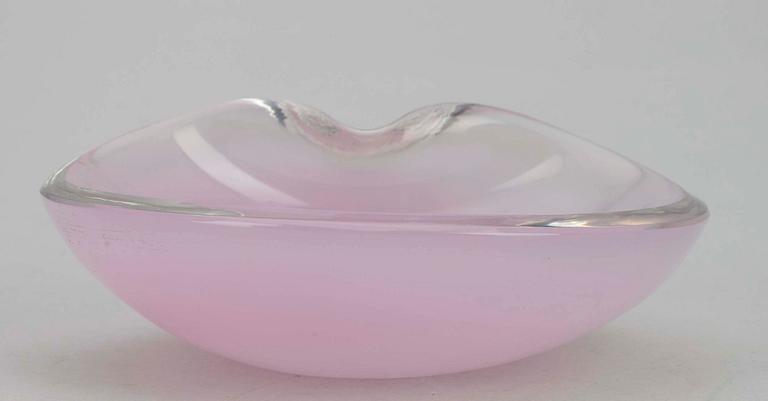 SKÅL, glas, sign. Tapio Wirkkala, Iittala-54 och SKÅLAR, 2 st, "Kastanj", glas, Kaj Franck, sign. och dat. -62.