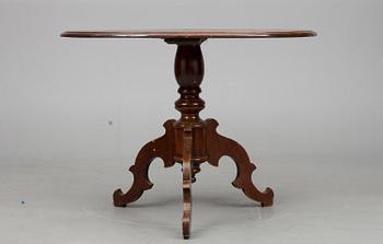 BORD, rokokostil, sekelskiftet 1800/1900-tal.