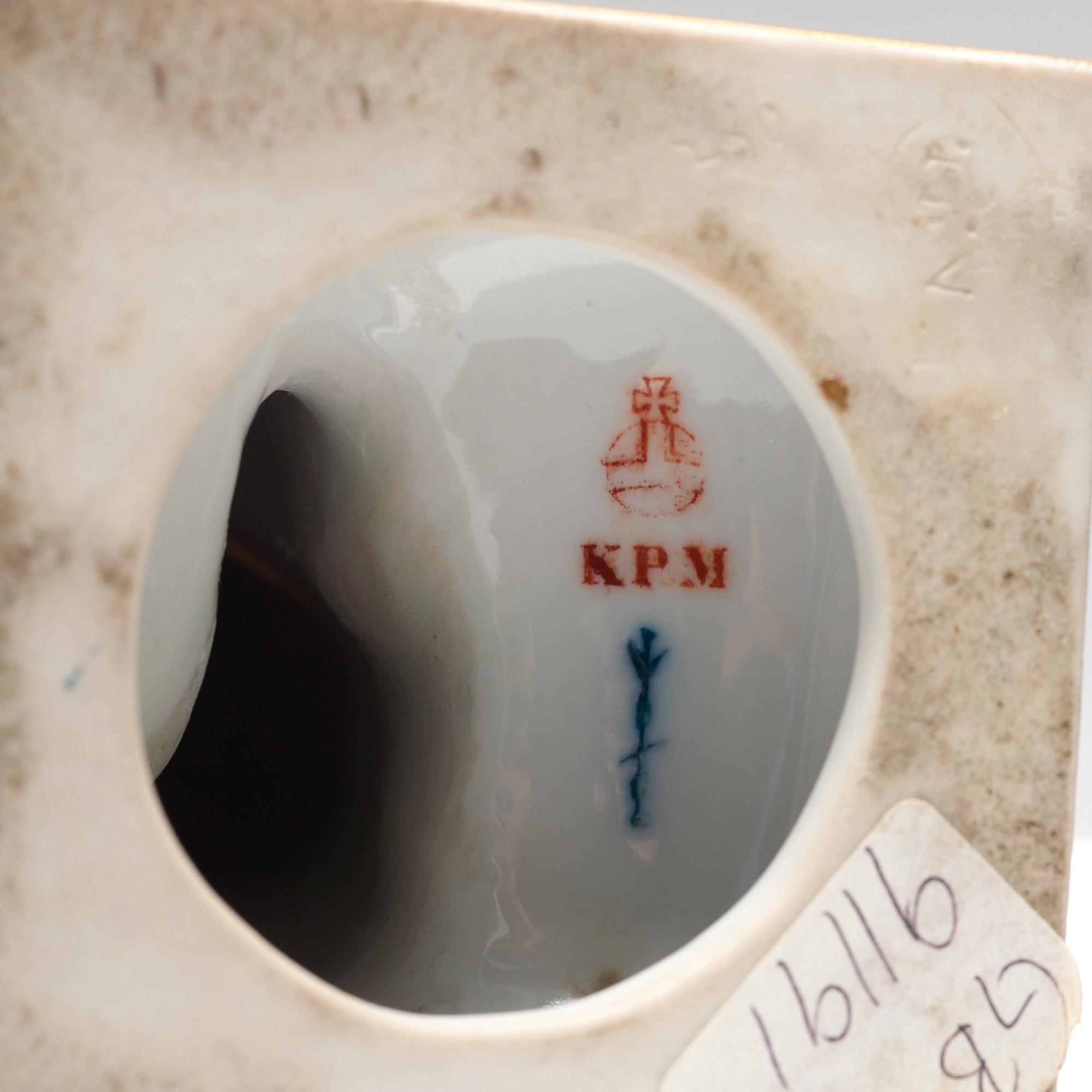 FIGURINER, ett par, porslin. Berlin, omkring 1900.