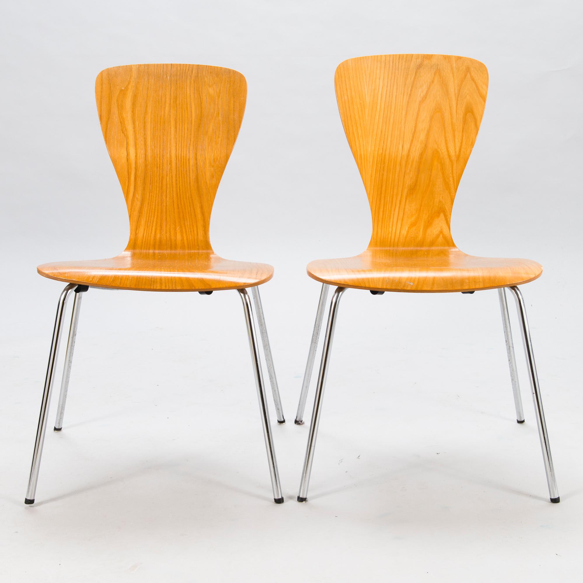 TAPIO WIRKKALA, a set of four mid 20th century 'Nikke' charis for Asko Finland.