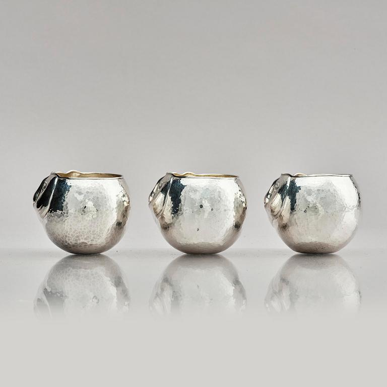Olle Ohlsson, tumlare, 3 st, sterling silver, Stockholm 1979.