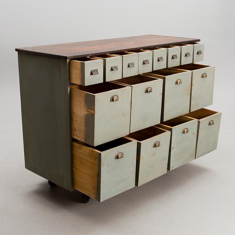 BUTIKSDISK / FÖRSÄLJNINGSDISK, 1900-talets första hälft.