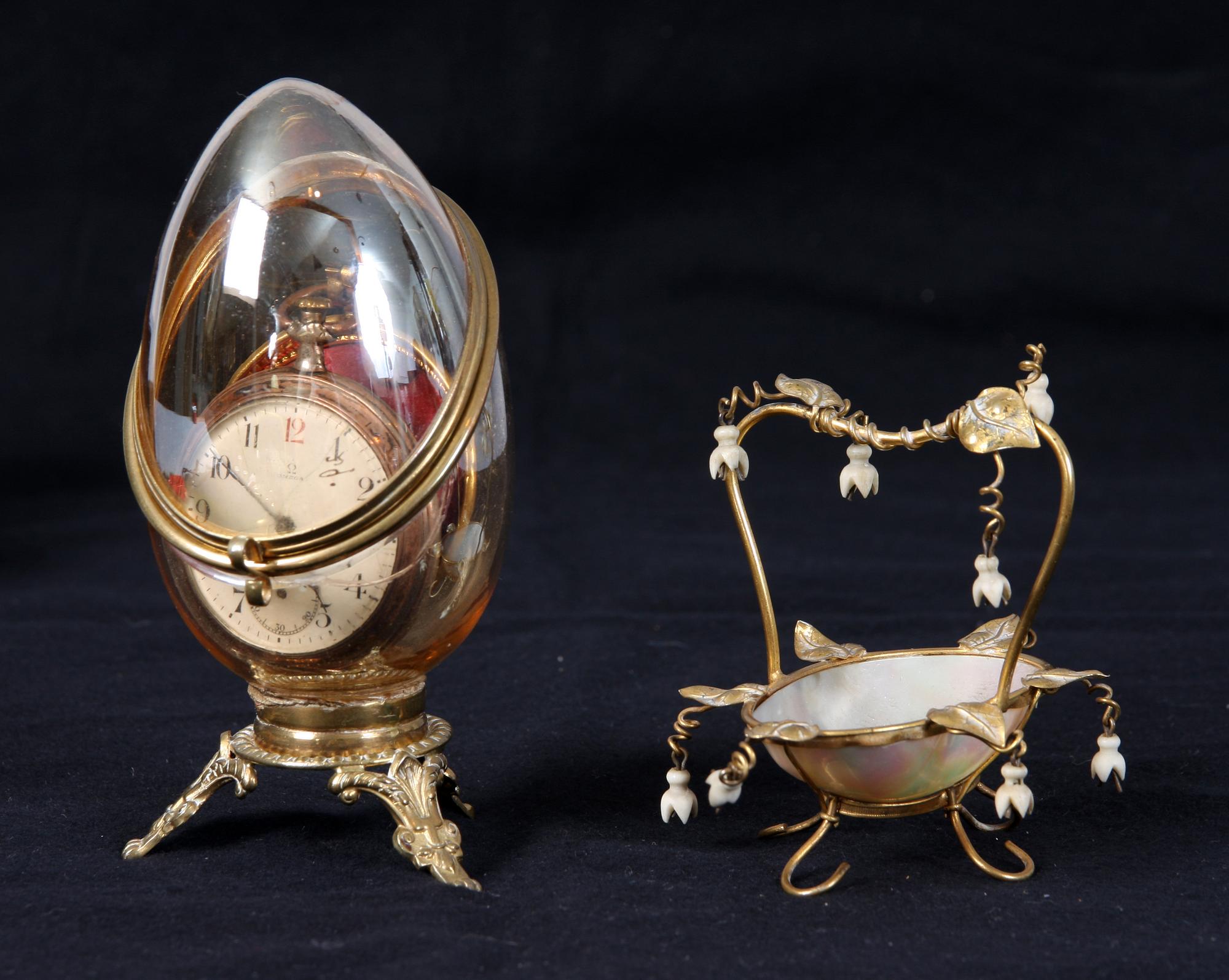 FICKUR, märkt Omega samt SKÅL, 1900-tal.