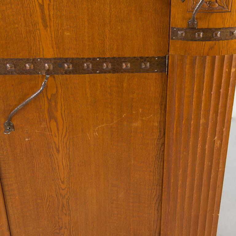 Kaappi, 1900-luvun alku.