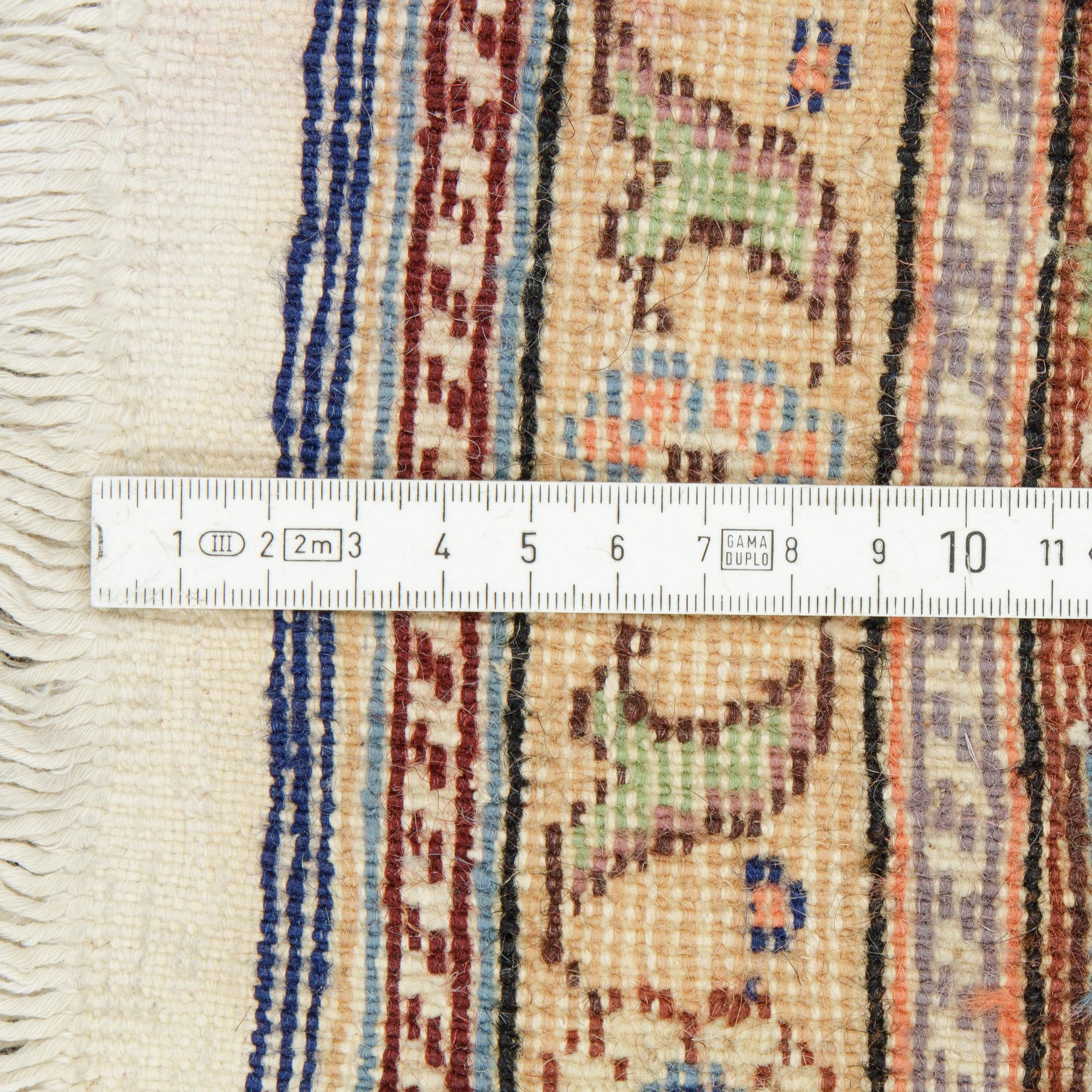 Matto, semi-antique Kayseri, ca 292 x 200 cm.