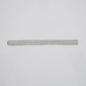 ARMBAND med briljantslipade diamanter, circa 19.00 ct totalt.