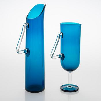 Nanny Still, A set of 23 glass pieces 'Harlekiini', Riihimäen Lasi Oy, 1950-60s.