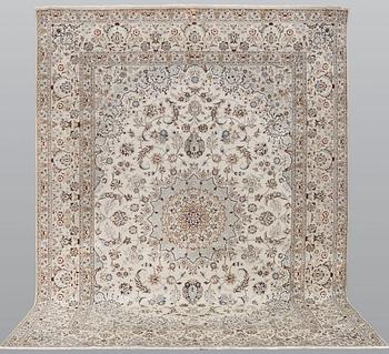 Rug, Nain, part silk, so-called 9LAA, approx. 403 x 303 cm.