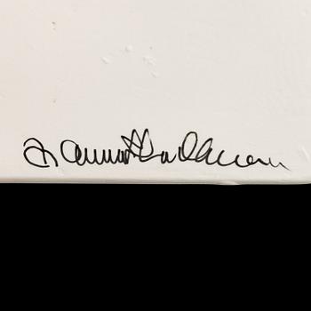 Anna Hackman, a 'By the sea' sculpture signerad AH Anna Hackman. 2020.