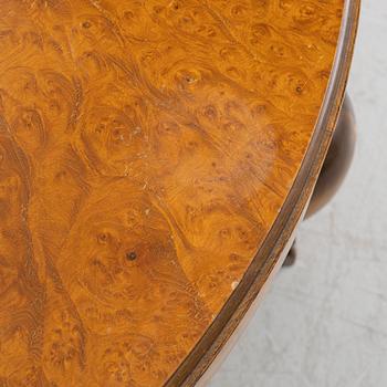 Coffee table, Swedish Modern, first half of the 20th century.