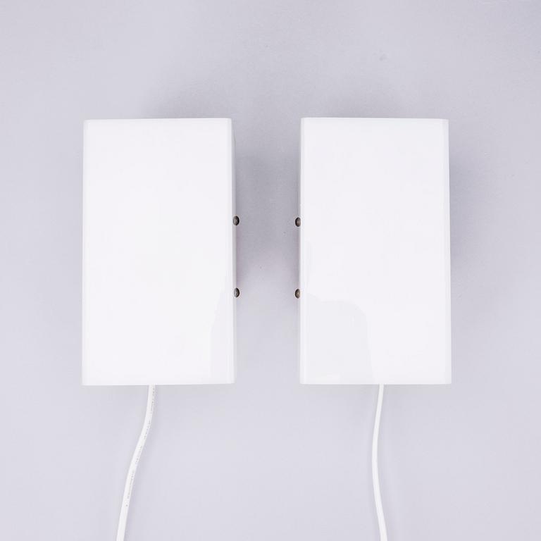 VÄGGLAMPOR, ett par, Yki Nummi, Stockmann Orno.