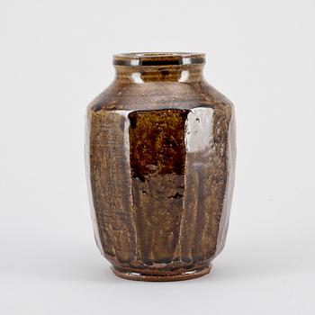 VAS, keramik. Troligen Seijiro Takeuchi, Japan. 1900-talets tredje kvartal.