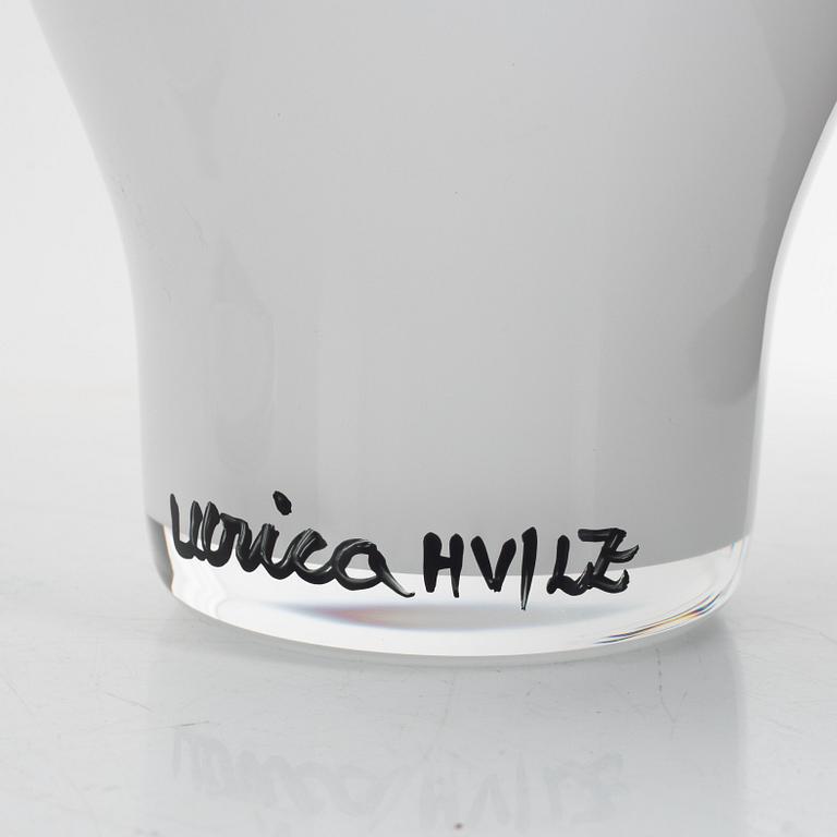 Ulrica Hydman-Vallien, vases, a pair, Kosta Boda, numbered.